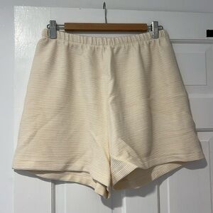 NWOT Na Nin Chloe Rippled Cotton Shorts, Cream, SM